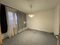 Eladó panellakás, Algyőn 47.5 M Ft, 1+1 szobás
