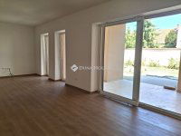 Eladó családi ház, Gyöngyösön 159 M Ft, 4 szobás