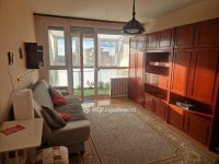 Eladó panellakás, Pécsett 47.9 M Ft, 2 szobás