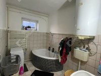 Eladó családi ház, Banán 65 M Ft, 3 szobás