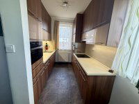 Eladó téglalakás, Vácon 94.5 M Ft, 2+2 szobás