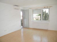 Kiadó téglalakás, albérlet