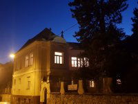 Eladó ipari ingatlan, Szekszárdon 184.2 M Ft, 6+2 szobás