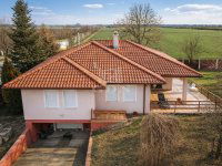 Eladó családi ház, Úrhidán 109.9 M Ft, 4 szobás