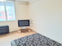 Eladó téglalakás, Kecskeméten 28.9 M Ft, 1 szobás