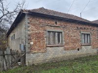 Eladó családi ház, Törökszentmiklóson 15 M Ft, 2 szobás