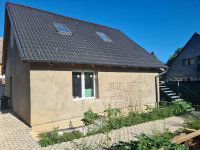 Eladó családi ház, Törökbálinton 170 M Ft, 9 szobás