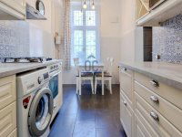 Eladó téglalakás, II. kerületben 126.9 M Ft, 2 szobás