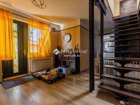 Eladó családi ház, XVI. kerületben 429 M Ft, 6 szobás