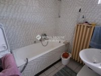 Eladó családi ház, Kecskeméten 69.9 M Ft, 6 szobás