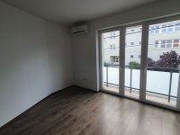 Eladó téglalakás, Érden 81.9 M Ft, 3 szobás