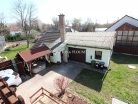 Eladó családi ház, XVII. kerületben 144.9 M Ft, 6 szobás