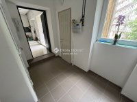 Eladó családi ház, VIII. kerületben 329 M Ft, 5 szobás