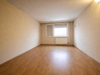 Eladó panellakás, III. kerületben 61.9 M Ft, 2 szobás