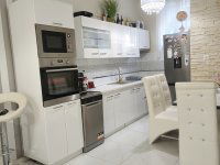 Eladó téglalakás, Makón 44 M Ft, 2 szobás