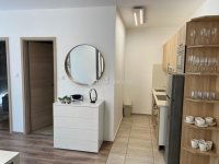 Kiadó téglalakás, albérlet