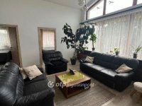 Eladó családi ház, Vonyarcvashegyen 149.9 M Ft, 7 szobás