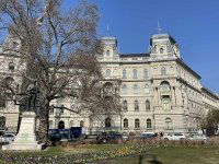 Eladó téglalakás, VI. kerületben, Kodály köröndön 64.9 M Ft