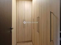 Eladó téglalakás, III. kerületben 121.99 M Ft, 2 szobás