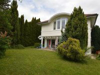 Eladó családi ház, II. kerületben 320 M Ft, 7 szobás