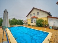 Eladó téglalakás, Üllőn 99.5 M Ft, 4 szobás