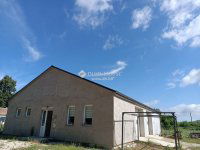 Eladó ipari ingatlan, Pilismaróton 89.99 M Ft