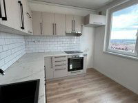 Eladó panellakás, Debrecenben 63.49 M Ft, 3 szobás