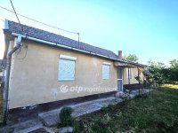 Eladó családi ház, Alattyánban 11 M Ft, 2+1 szobás