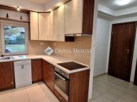 Eladó téglalakás, Kecskeméten 68.4 M Ft, 3 szobás