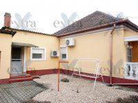 Eladó családi ház