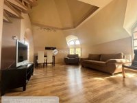 Eladó téglalakás, Pécsett 105.9 M Ft, 4 szobás