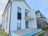 Eladó ikerház, Nyíregyházán 97 M Ft, 4 szobás