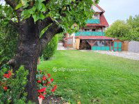 Eladó családi ház, Hévízen 275 M Ft, 14 szobás