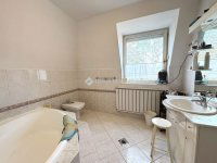 Eladó családi ház, III. kerületben 198.12 M Ft, 4 szobás