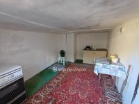 Eladó családi ház, Százhalombattán 74.9 M Ft, 2 szobás