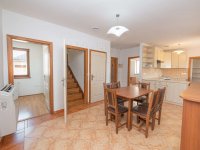 Eladó családi ház, Nemesvámoson 189 M Ft, 7 szobás