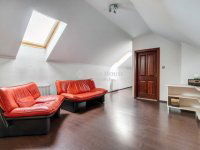 Eladó családi ház, Dabason 249 M Ft, 8 szobás