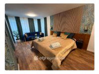 Eladó családi ház, Biatorbágyon 349.9 M Ft, 9 szobás