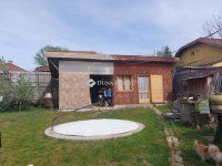 Eladó családi ház, Pécelen 60 M Ft, 2 szobás