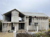 Eladó családi ház, Diósdon 430 M Ft, 6+1 szobás