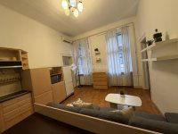 Eladó téglalakás, VII. kerületben 69.9 M Ft, 3 szobás