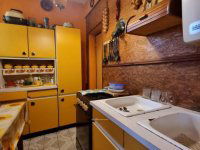 Eladó családi ház, Pápán 46.9 M Ft, 2+2 szobás