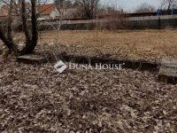 Eladó telek