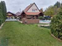 Eladó családi ház, Taksonyon 129.5 M Ft, 4 szobás