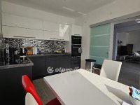 Eladó családi ház, Balatonföldváron 188 M Ft, 6+1 szobás