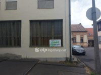 Eladó üzlethelyiség, Szigetváron 23.73 M Ft