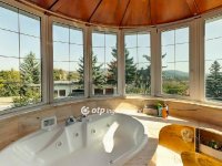 Eladó családi ház, II. kerületben 350 M Ft, 5 szobás