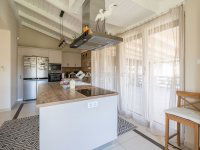 Eladó családi ház, Kecskeméten 175 M Ft, 7 szobás