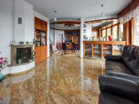 Eladó családi ház, XII. kerületben 800 M Ft, 6 szobás