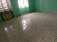 Eladó családi ház, Nagyvenyimen 16.5 M Ft, 4 szobás